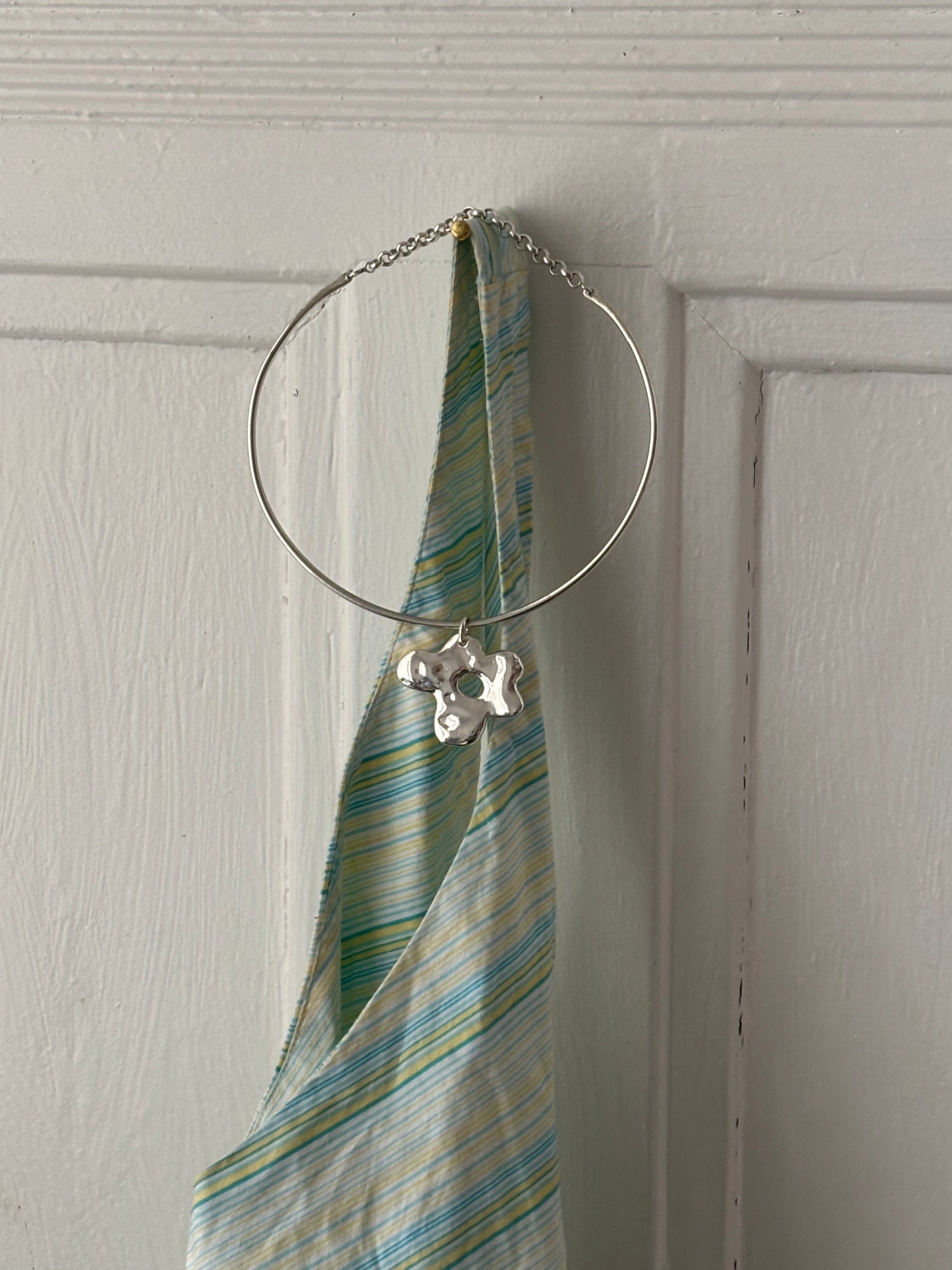 forget-me-not collier