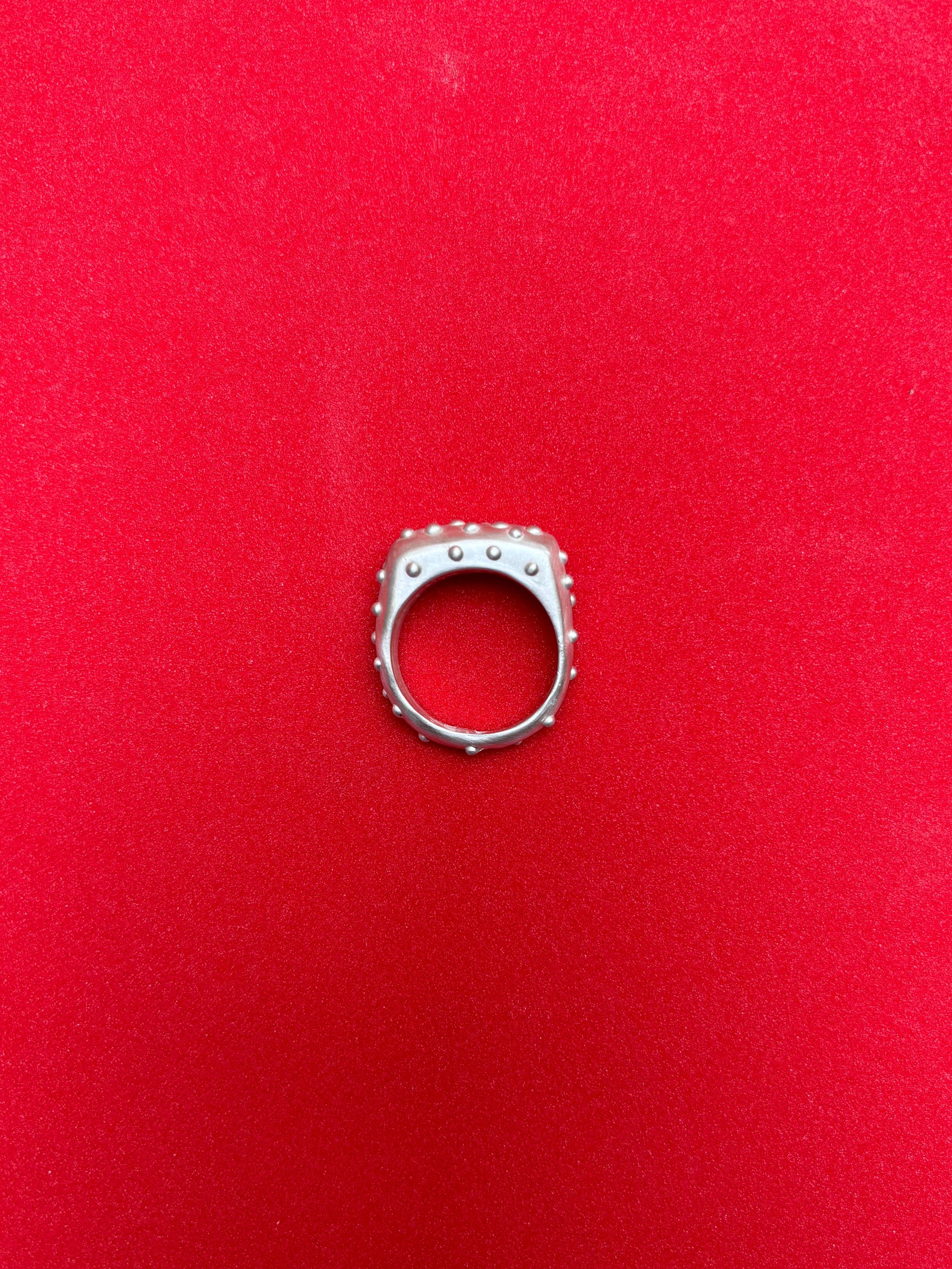 rivet ring